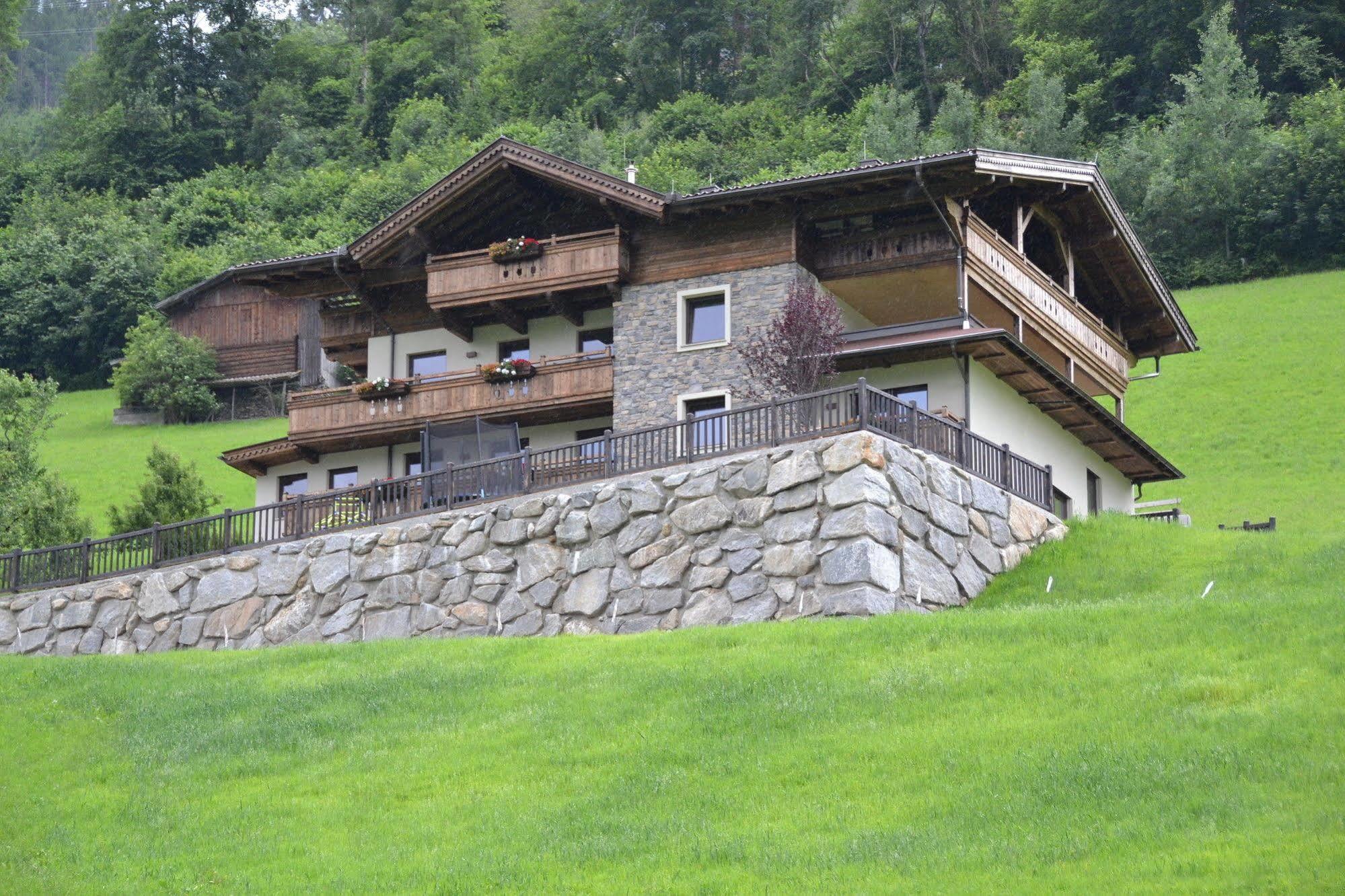 Chalets & Apartments Wachterhof Кальтенбах Екстер'єр фото